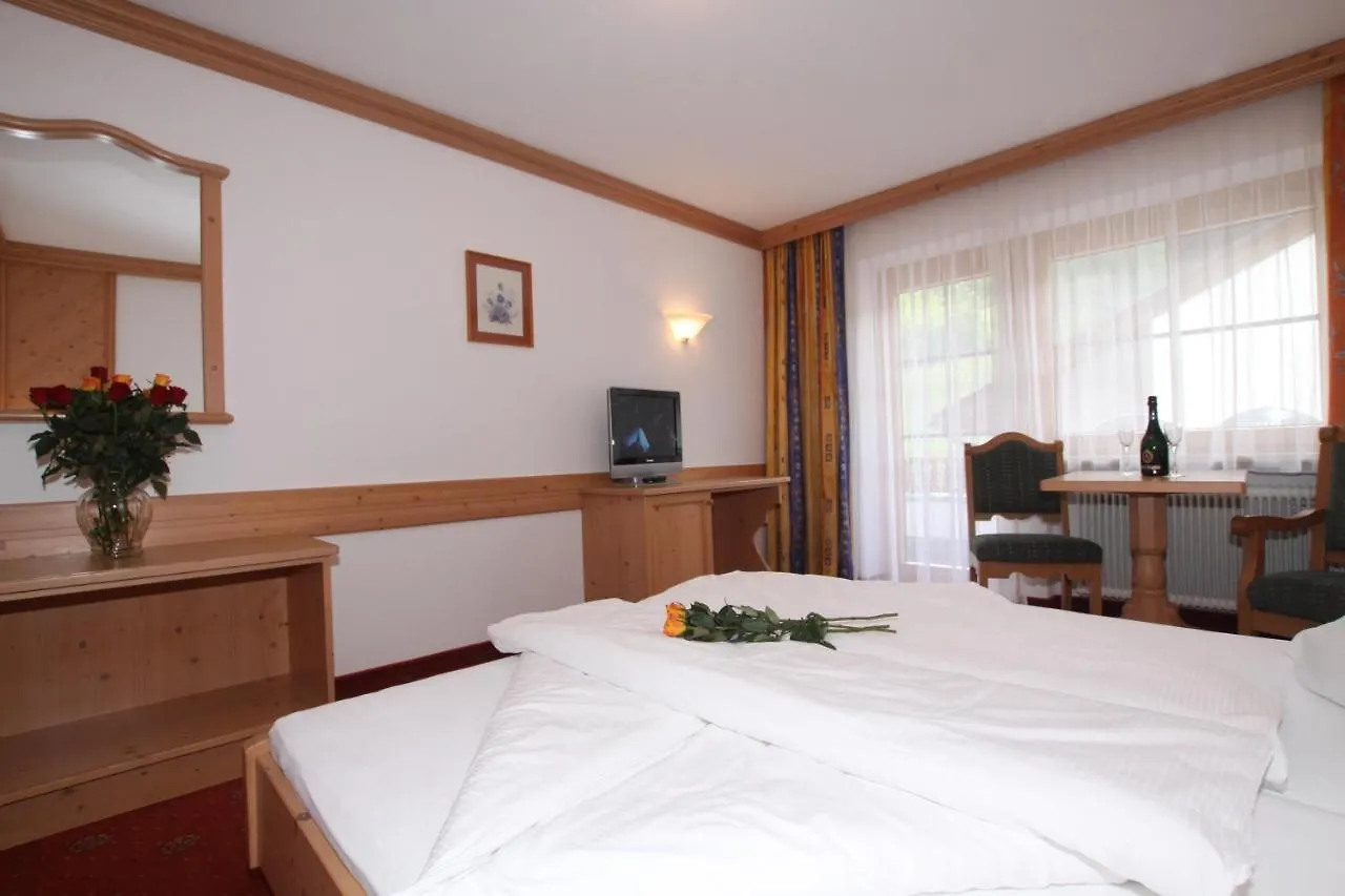 Villa Mark Ischgl 3*,